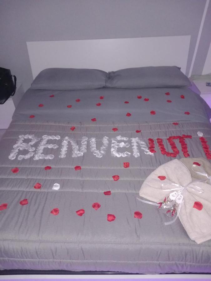 B&B Angela Neapol Zewnętrze zdjęcie